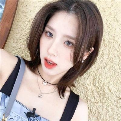 隔壁的吸血鬼美眉